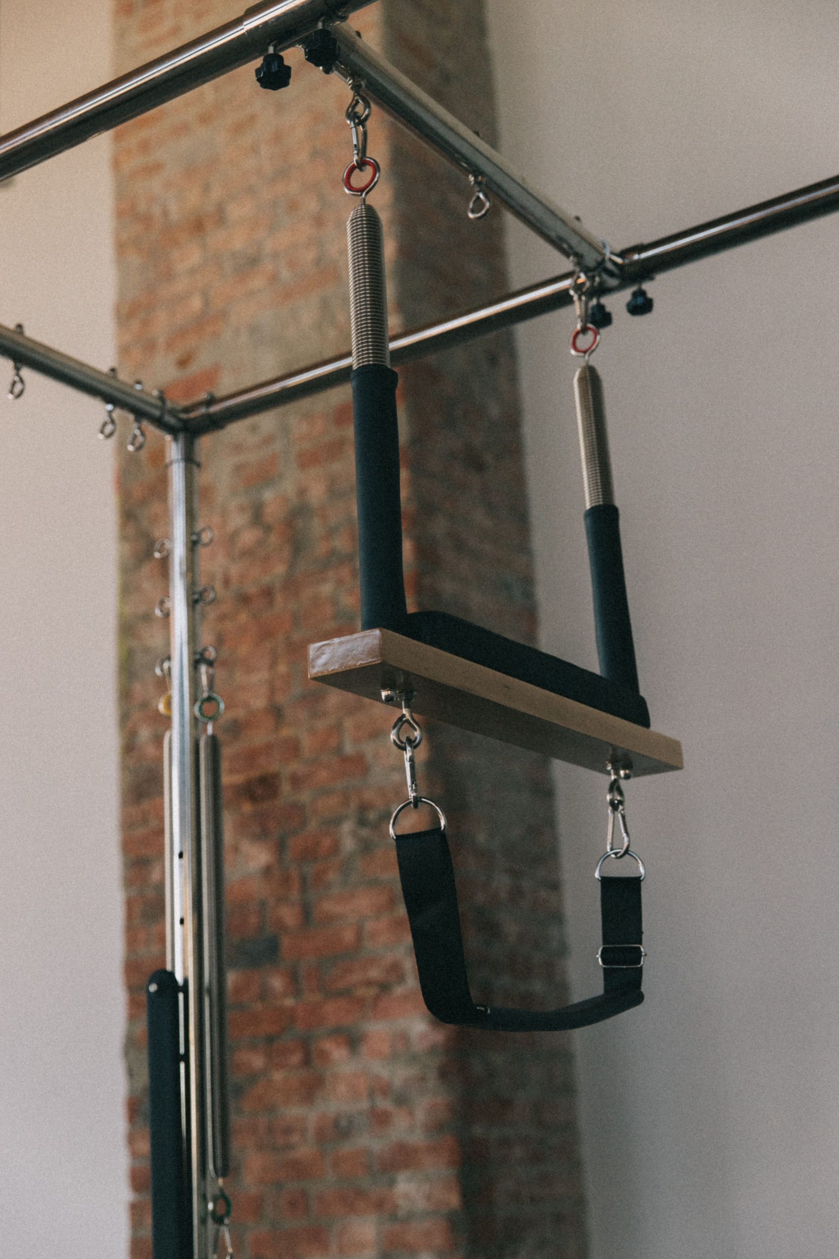 Classic Cadillac in Maple Wood - Image 4